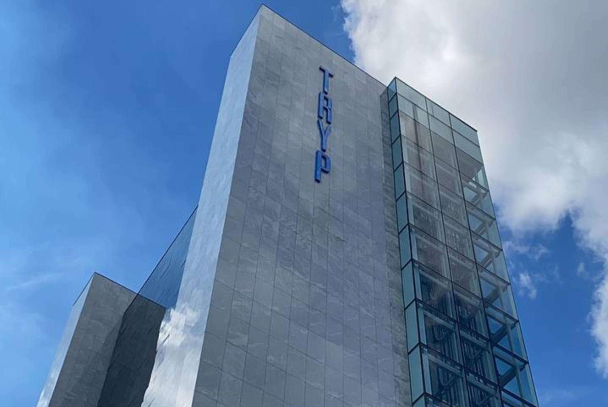 Tryp By Wyndham Brasilia Nacoes Hotel Exterior photo